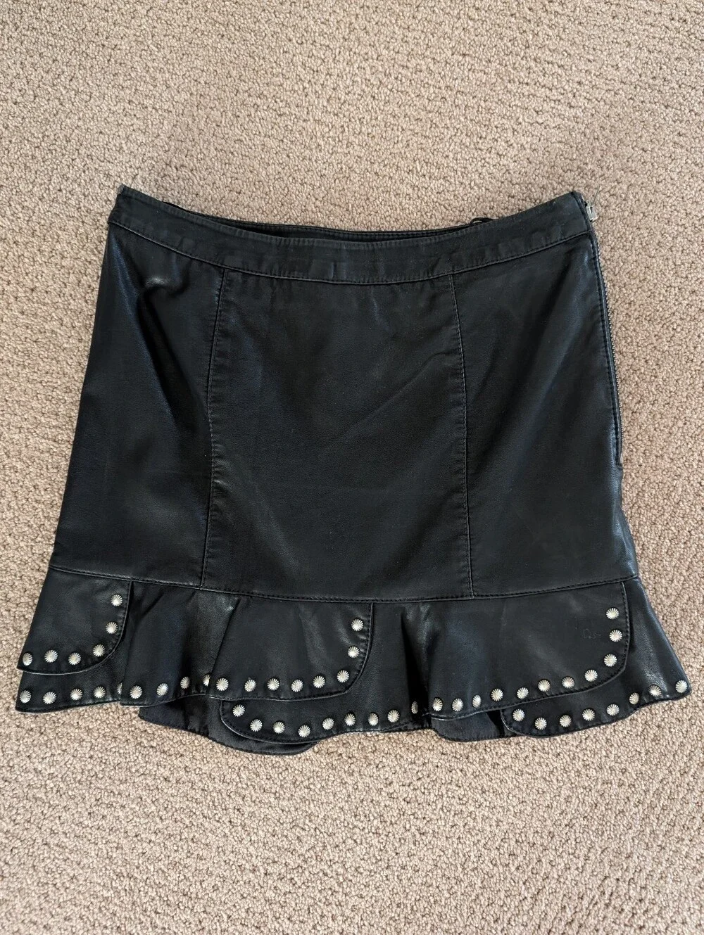 NWT Free People Studded Moonflower Vegan Leather Mini Skirt Black Size 0
